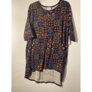 LULAROE IRMA Tunic Top Shirt Medium Short Sleeves Hi/Low Oversized Stretchy